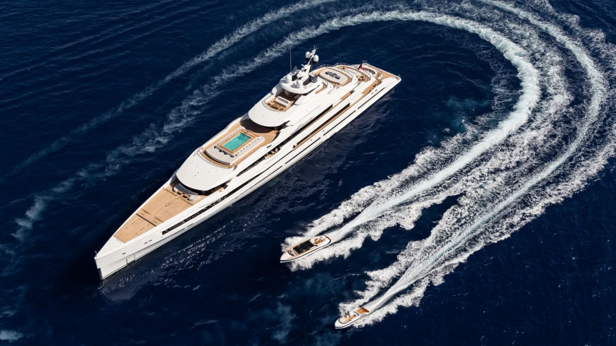 LANA - luxurious superyacht charter