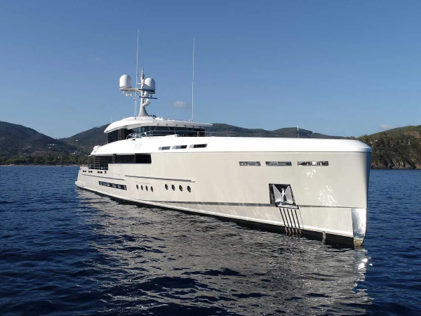 ENDEAVOUR II yacht for charter