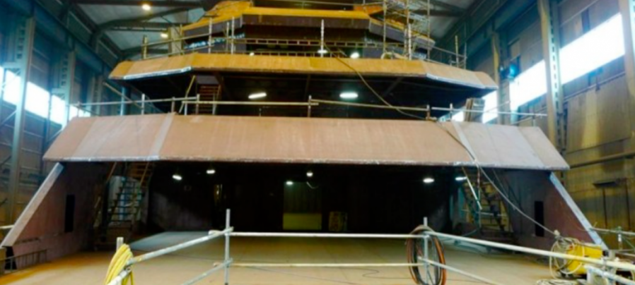 PALMER JOHNSON - yacht construction